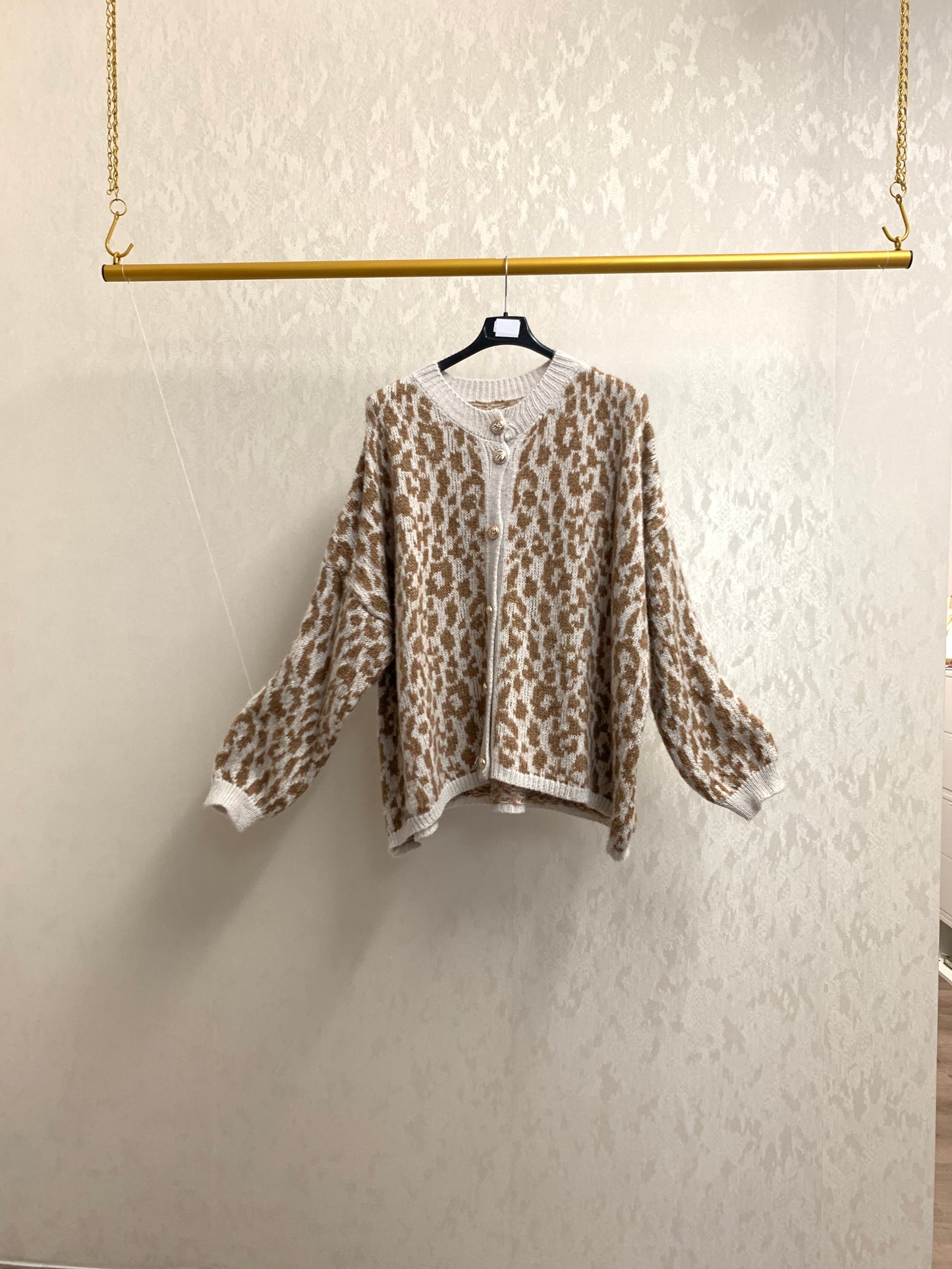 Strickjacke Leo Knopf