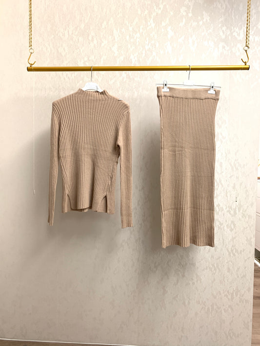 Zweiteiler mit Rock Mona